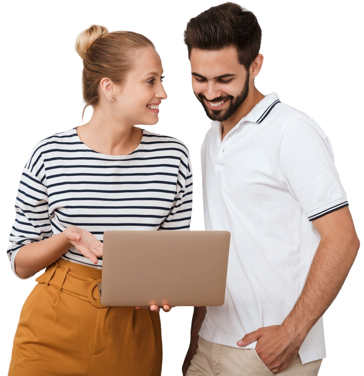 Chicos observando un portatil